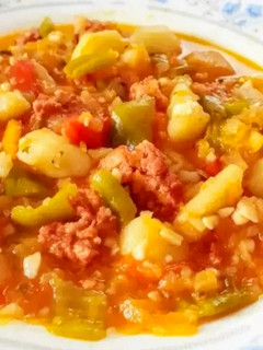 Una foto de Patatas a la riojana
