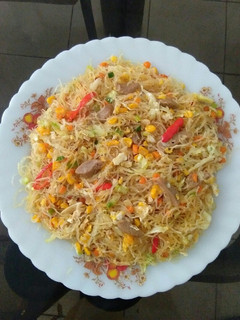 Foto resep Bihun Goreng Spesial ala Indy