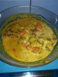 Asem-asem ikan asap masak kuning
