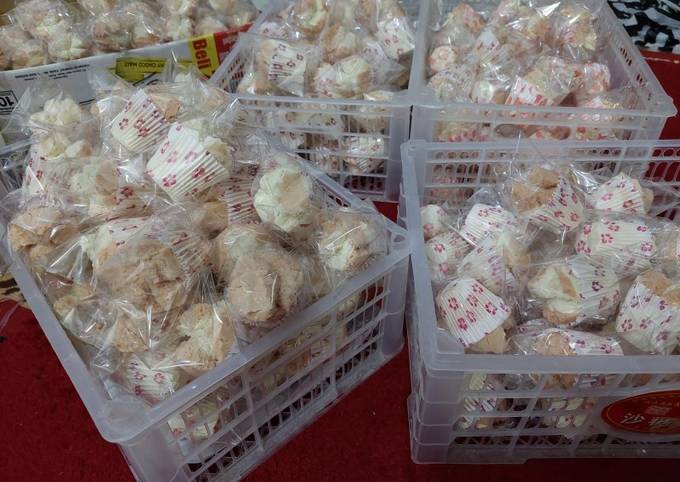 Cara membuat BOLU KUKUS 1000an TANPA OVEN Cara membuat BOLU KUKUS 1000an TANPA OVEN