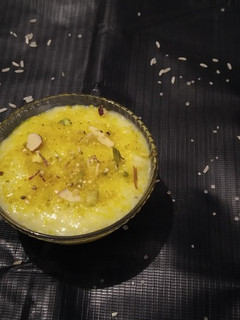 બદામ કેસર ખીર (badam kesar Kheer recipe in Gujarati) રેસીપી મુખ્ય ફોટો