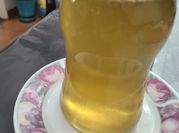 Una foto de almíbar de miel