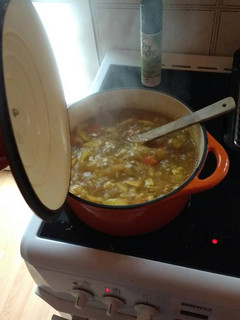 A picture of Curried potato and chicken soup.