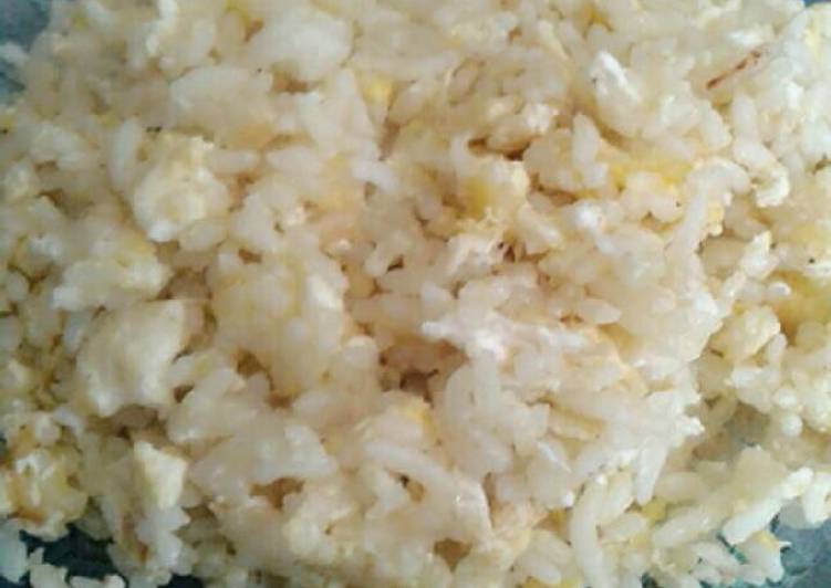 Tamago Gohan (Nasi Telor ala Jepang)