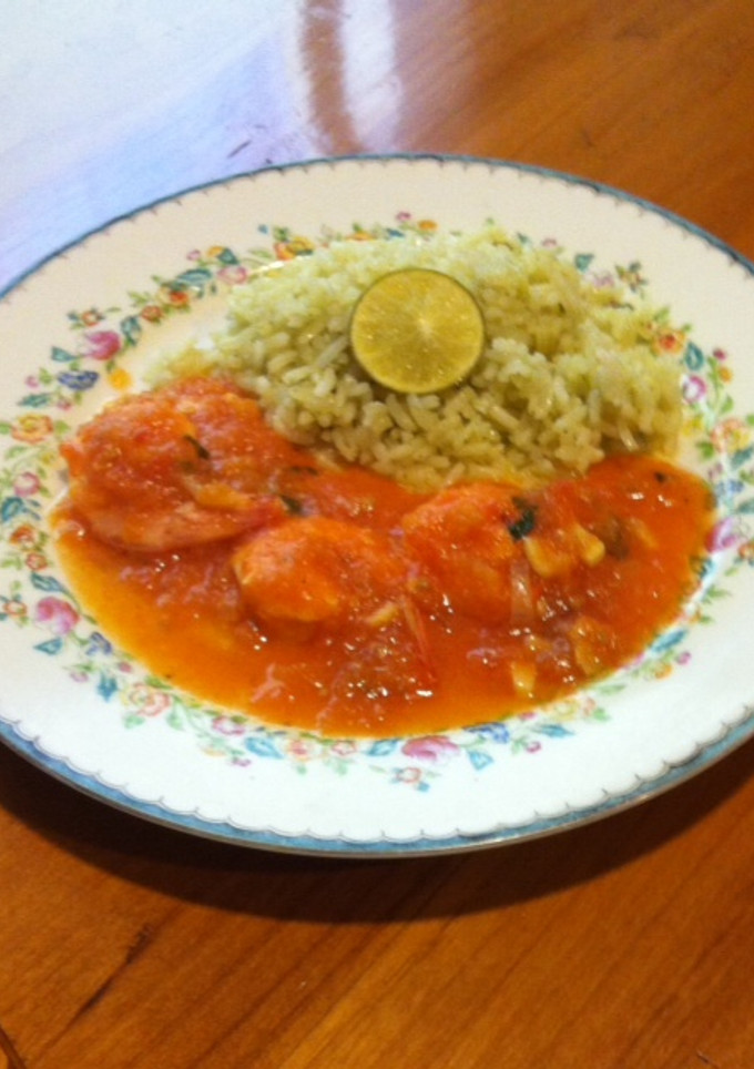 Una foto de Camarones en salsa