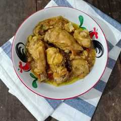 Ayam Masak Bumbu Opor রেসিপির প্রধান ছবি