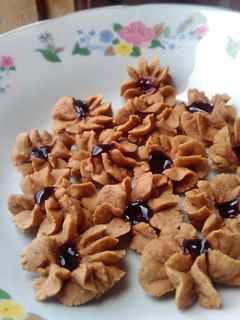 Foto resep Kue Kering Semprit Cokelat (Simpel + Renyah | Happycall)