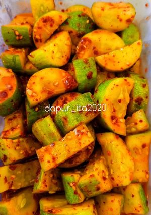 Foto resep Side Dish : Oi Muchim / Salad Timun Pedas ala Korean Cuisine