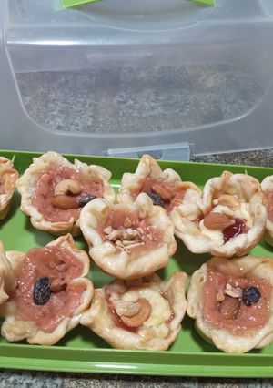 Una foto de Canastitas de Membrillo y Queso Crema