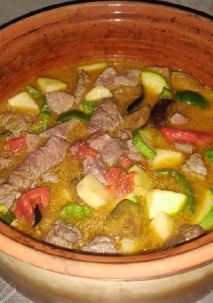 Φωτογραφία της συνταγής Μοσχάρι με λαχανικά στον ξυλόφουρνο