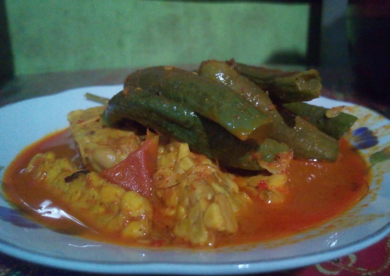 Gulai terong hijau tempe dan udang halus