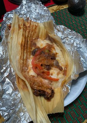 Una foto de Tamales Guatemaltecos (Dificultad: Extrema 4/4 👿) (las palabras 𝐧𝐞𝐠𝐫𝐢𝐭𝐚𝐬 están abajo en el glosario)