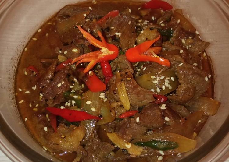 Resep Black pepper beef (sapi lada hitam) oleh Maya Reviana Cookpad