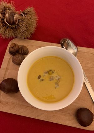 Une photo de Velouté de potiron à la châtaigne