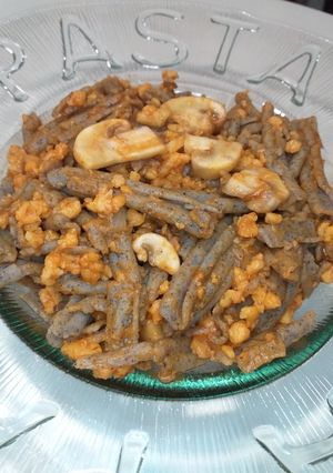 Una foto de Casarecce (pasta) de legumbres con soja texturizada