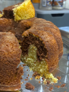 Una foto de Torta Marmoleada con Mantequilla