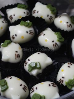 Foto resep Praline Kacang Coklat Hellokitty + Tips