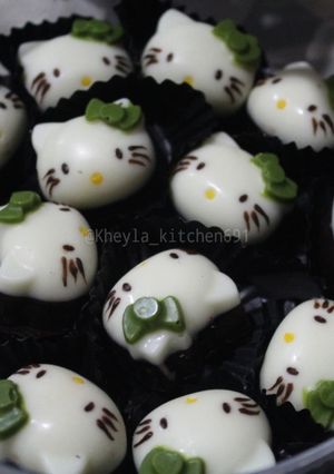 Foto resep Praline Kacang Coklat Hellokitty + Tips