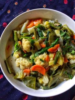 শাহী স্টাইল ভেজিটেবল রেসিপির প্রধান ছবি