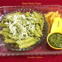 A picture of Basil Pesto Pasta.