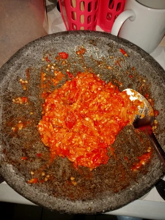 Langkah Mudah untuk Menyiapkan Resep Sambal terasi goreng enak simple yang  Bikin Ketagihan Anti Ribet, Lezat Sekali