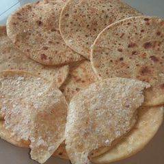A picture of Sakhar (sugar) poli.