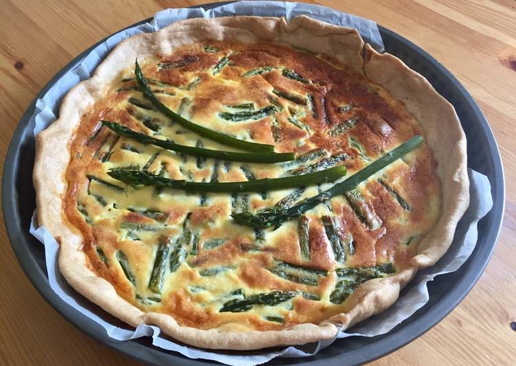 La façon simple de faire des recettes Tarte aux asperges parfait