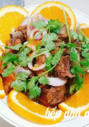 Hình của món Sườn nấu cam.