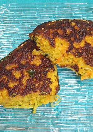 A picture of Paushtik (Healthy) Handvo.
