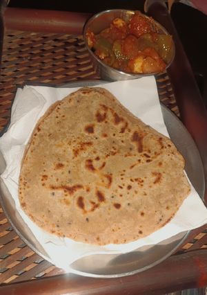 मसाला पराठा(masala paratha recipe in hindi) रेसिपी मुख्य फोटो