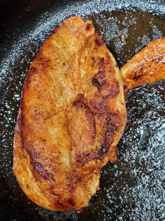 A picture of Tandoori Pan-Fried Chicken.