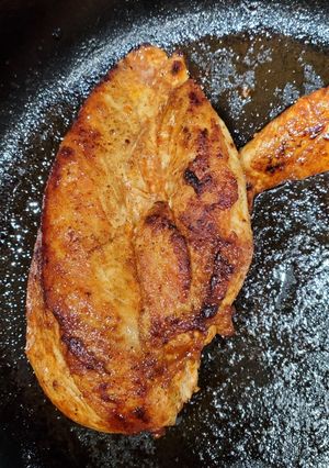 A picture of Tandoori Pan-Fried Chicken.