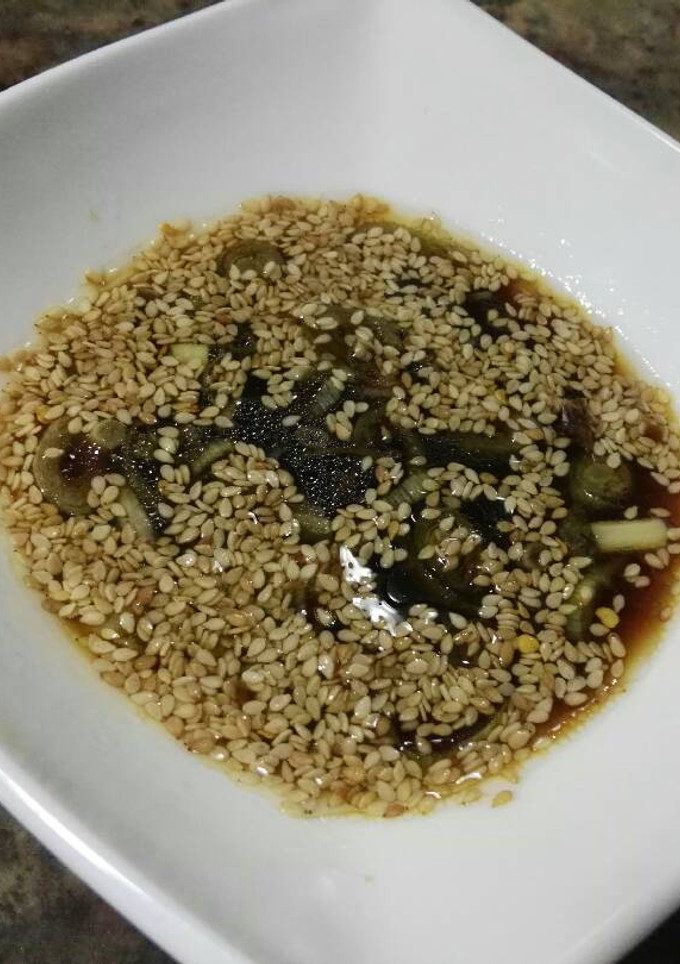 Una foto de Salsa para rollito vietnamita