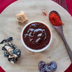 A picture of Dates-Tamarind Chutney.