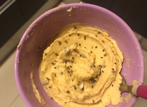 Una foto de Hummus de garbanzo! Fácil y rápido