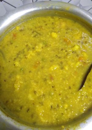 A picture of Khichuri.