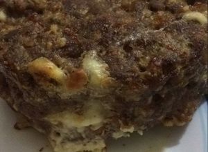 Una foto de Hamburguesa rellena de queso