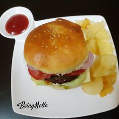 A picture of Harabhara Tikki Burger.