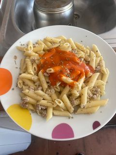 Una foto de Macarrones boloñesa