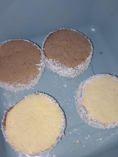 Una foto de Alfajores de Maicena