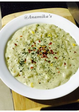 A picture of Creamy & Cheesy Mayonnaise Pasta 🍝.
