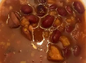 Una foto de Frijoles colombianos con Pata