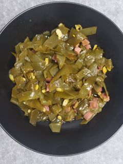 Una foto de Judías verdes frescas rehogadas con jamón