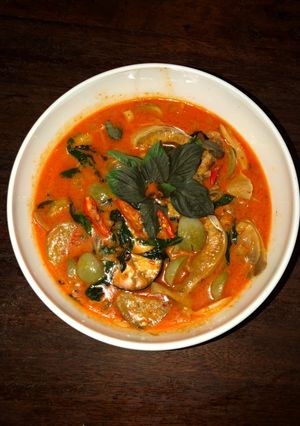 A picture of Thai Red Curry with Fish (Kaeng Phet Pla Tapho).