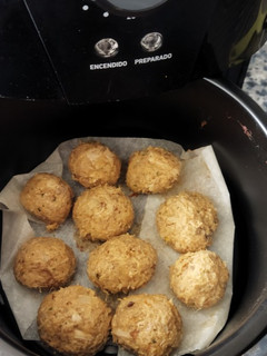 Una foto de Albóndigas de conejo en salsa champiñón