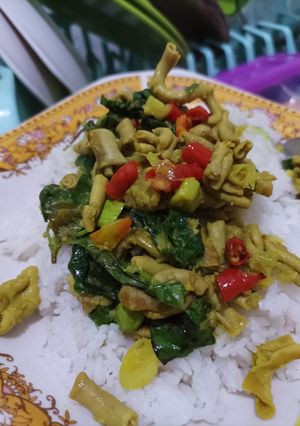 Foto resep Usus Ayam Bumbu Kuning Pedas