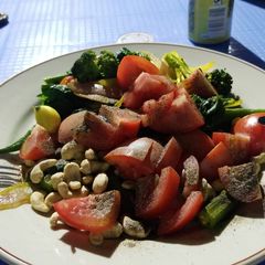 A picture of Breakfast adds -Veggies.