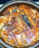 CÁ HỘP KHO MĂNG (món ngon dễ làm)