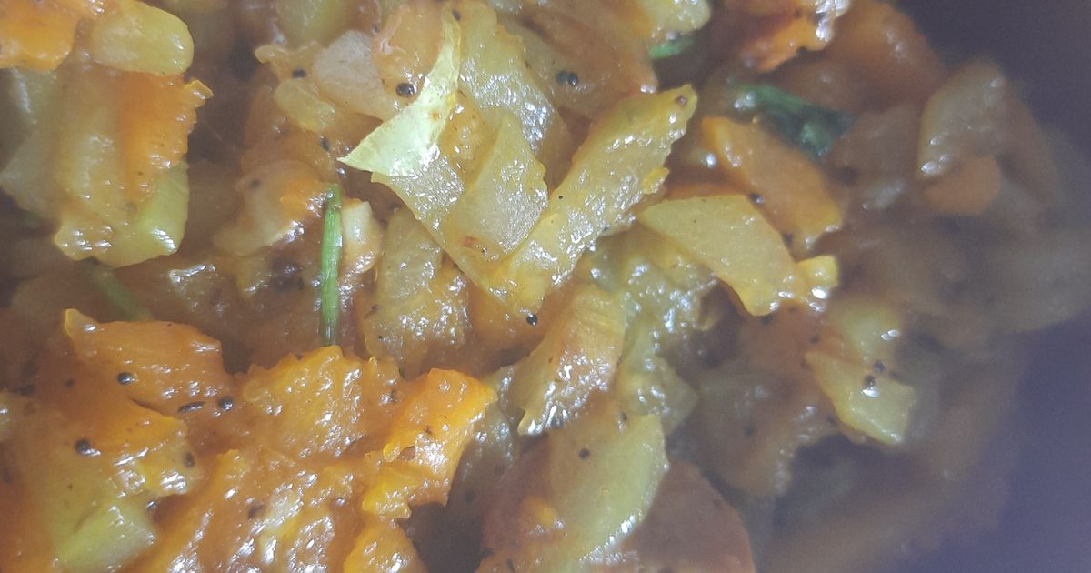 Bithika Das দ্বারা লাউ ঘন্ট(Lau Ghonto Recipe In Bengali) রেসিপি- কুকপ্যাড