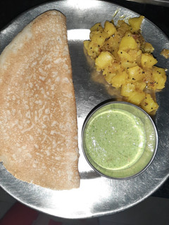 डोसा (Dosa recipe in Hindi) रेसिपी मुख्य फोटो